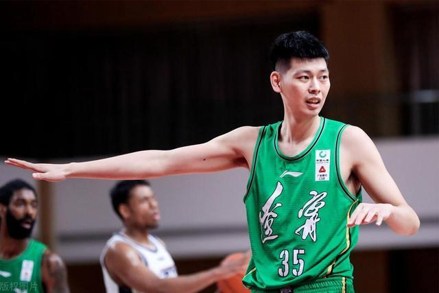  训练课后福建男篮调整名单以备NBA季后赛，状态回暖环节打磨，媒体盛赞，团队化学反应显著-米兰中国官网