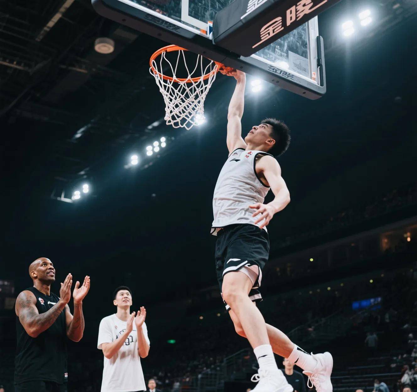  在最后冲刺阶段进行再动员 -米兰娱乐官网