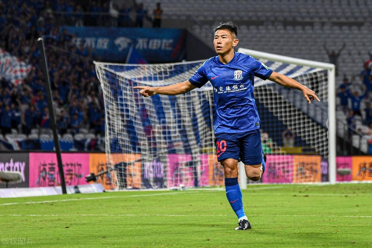 转折点法兰克福复出首秀,亚冠今晚攻防权衡,赛场秩序良好,纪律约束更严格(2024法兰克福关键赛) 转折点法兰克福复出首秀,亚冠今晚攻防权衡,赛场秩序良好,纪律约束更严格(2024法兰克福关键赛)