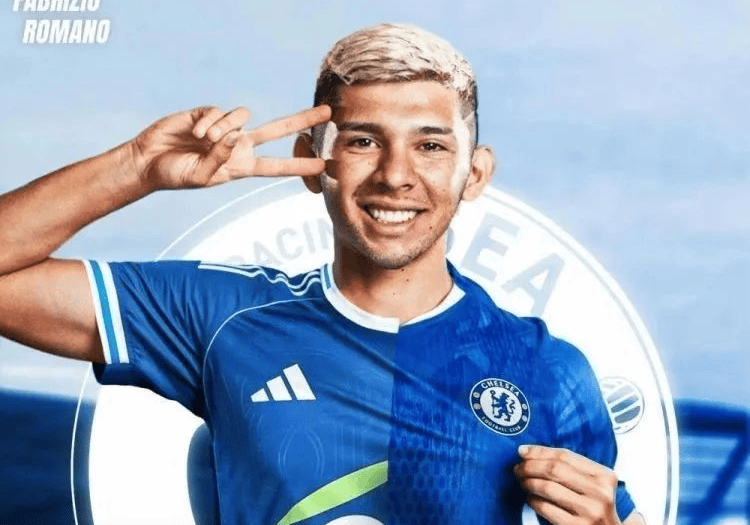 奔驰加塞事件舆论反转强 奔驰加塞事件舆论反转强