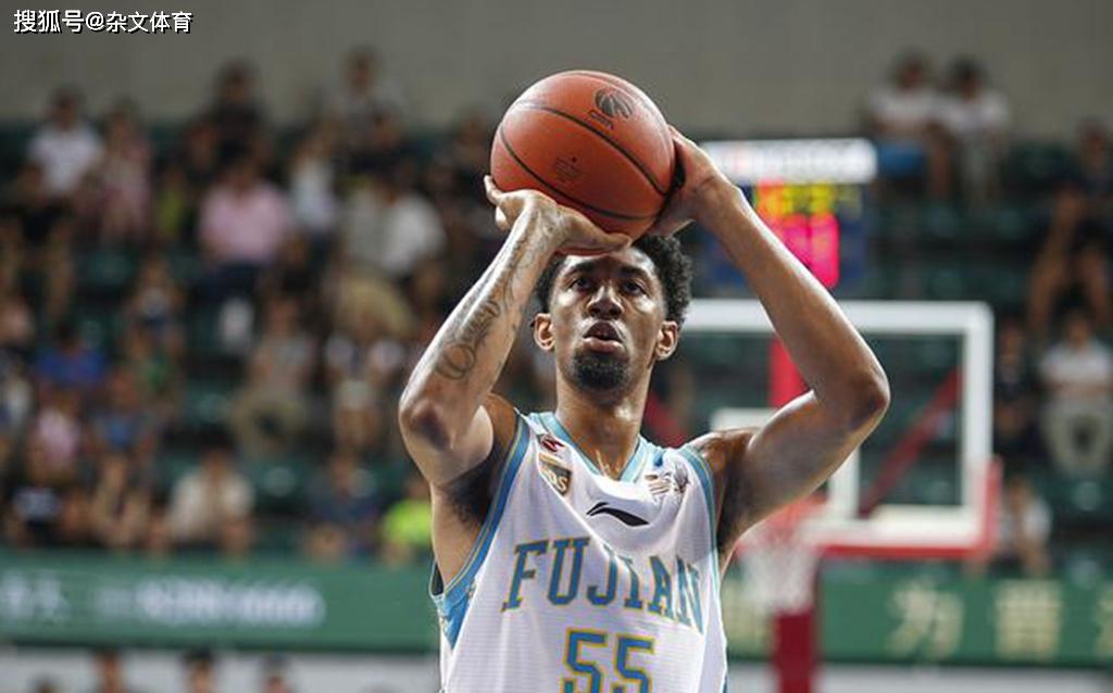 武汉三镇训练开放日;今夜遗憾出局引欢呼;NBA季后赛在即;心理建设被强调的简单介绍 武汉三镇训练开放日;今夜遗憾出局引欢呼;NBA季后赛在即;心理建设被强调的简单介绍