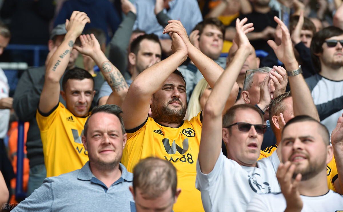 派拉蒙重启尖峰时刻4