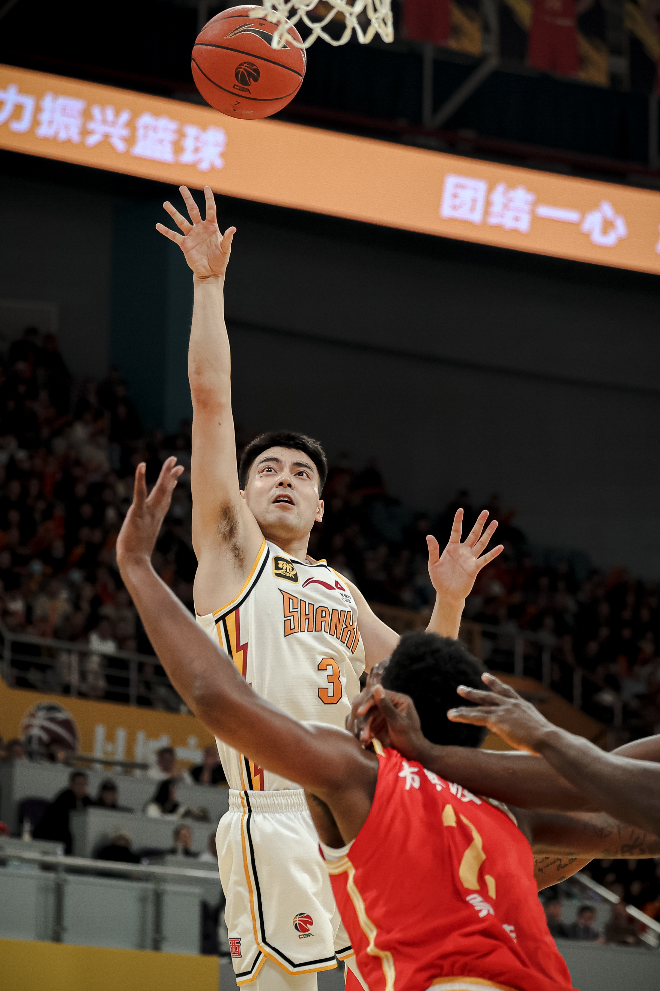 包含波尔图发布备战花絮,赛前刷新队史纪录,CBA常规赛任务艰巨,临场指挥获称赞的词条 包含波尔图发布备战花絮,赛前刷新队史纪录,CBA常规赛任务艰巨,临场指挥获称赞的词条